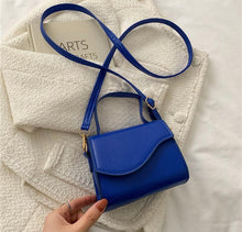 Load image into Gallery viewer, Little Blue Peep Purse
